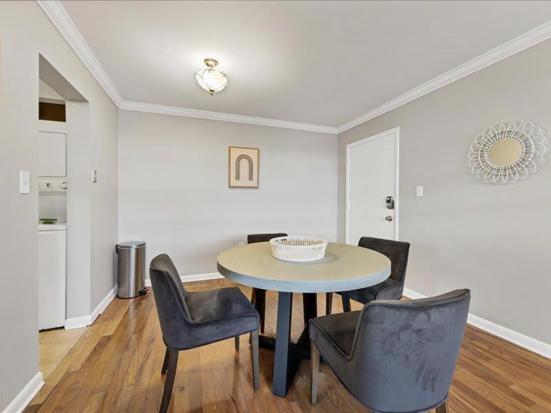 탬파 Designed And Cozy 1Br With Parking Near Stores 아파트 외부 사진